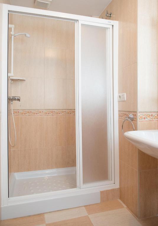 Hostal Camino Real Granada Room photo